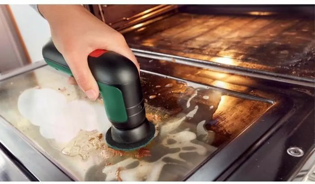 Bosch Universal Brush 06033E0000 Snoerloze Reinigingsborstel - Zwart