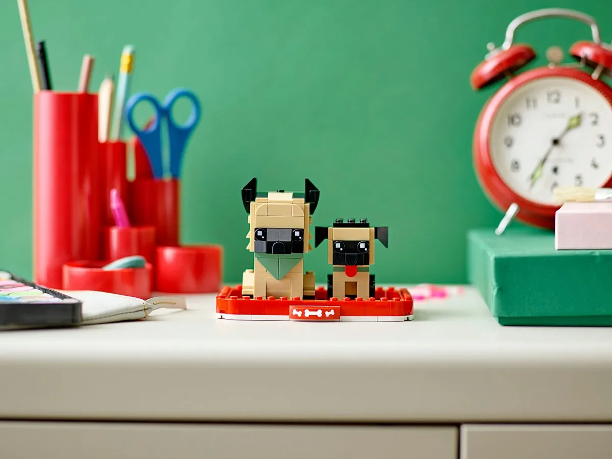 LEGO Brickheadz Pets 40440 Duitse Herder met Puppy - 247 Stukken