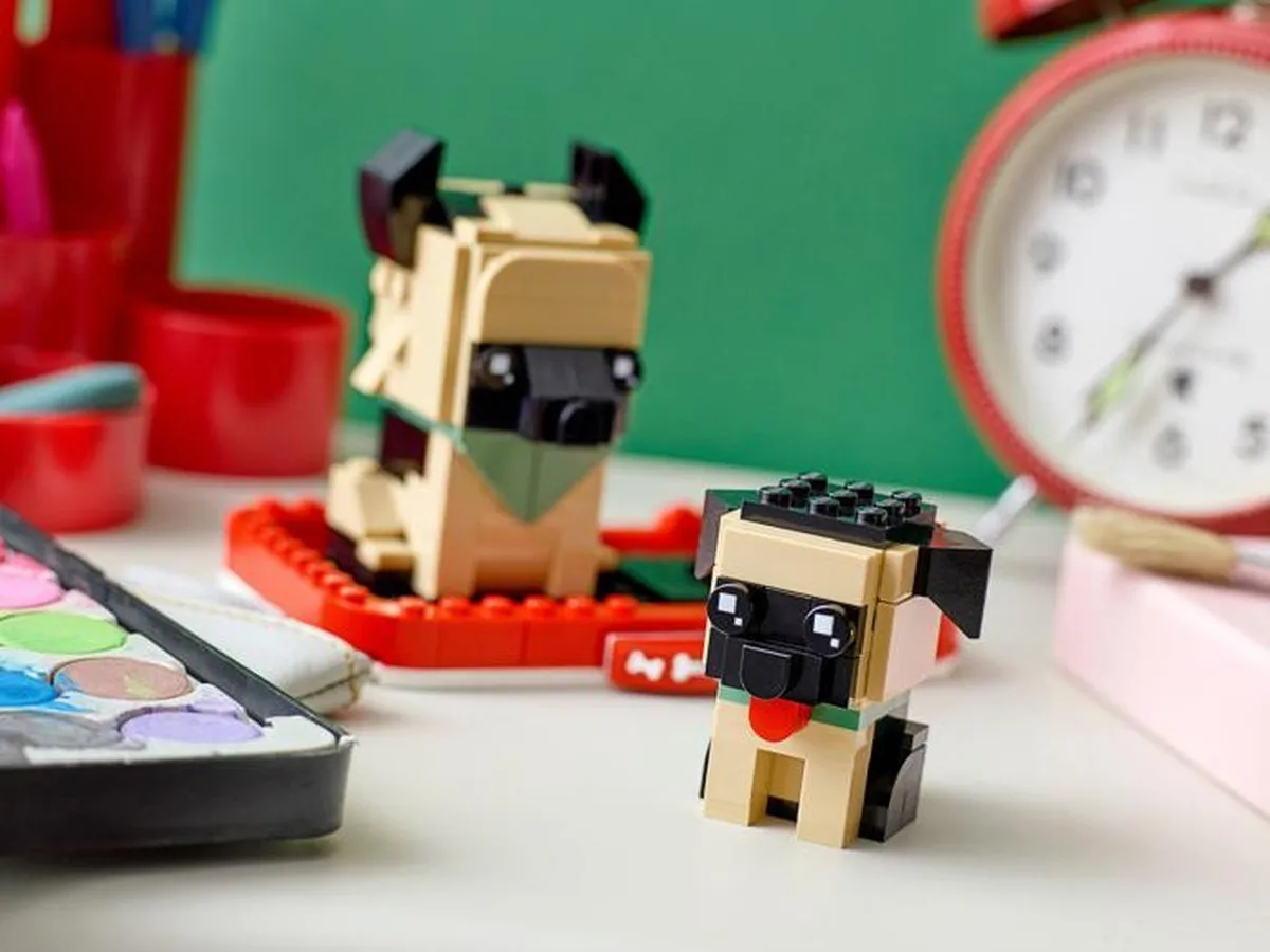 LEGO Brickheadz Pets 40440 Duitse Herder met Puppy - 247 Stukken