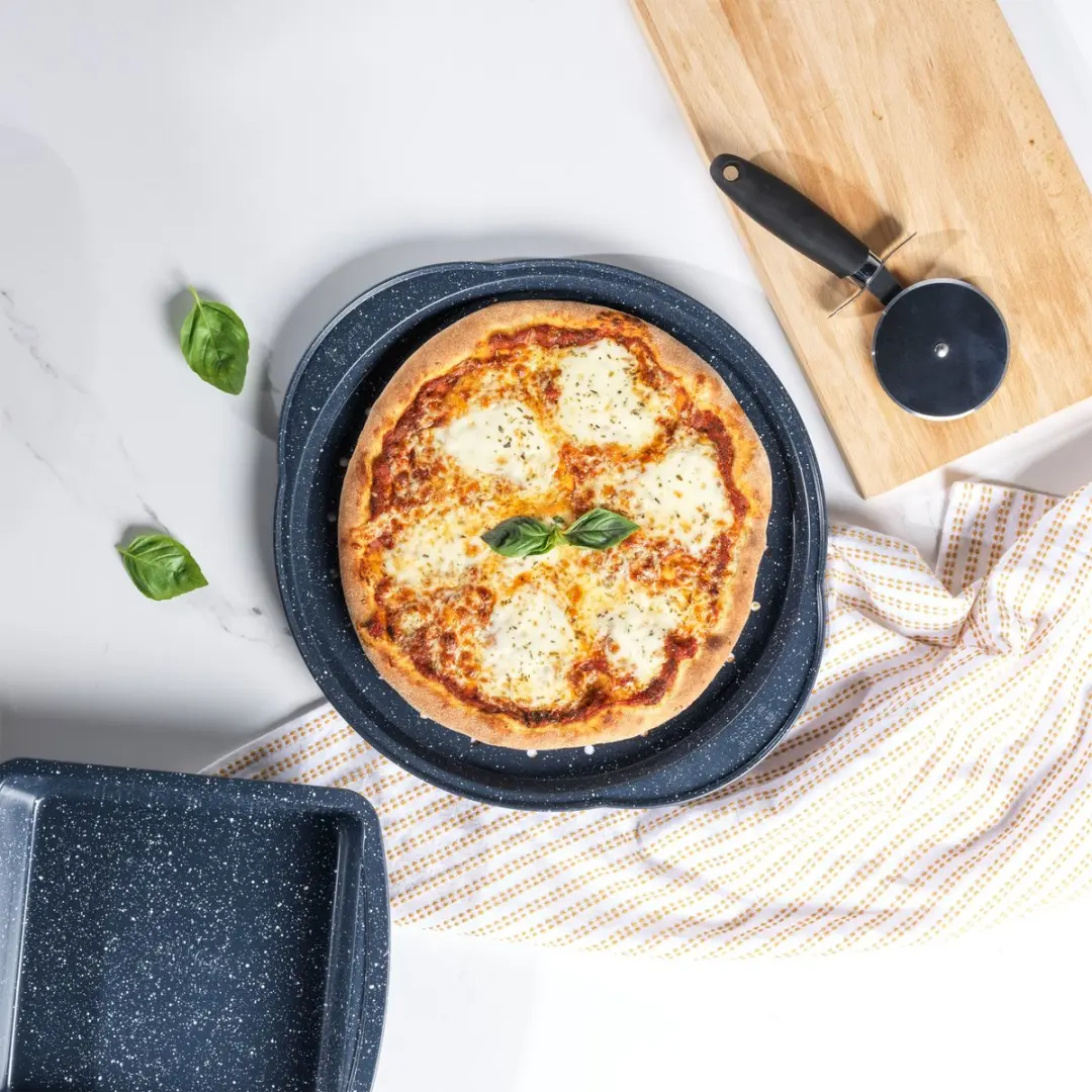 Russell Hobbs RH01003EU7 Pizzapan 37cm - Grijs