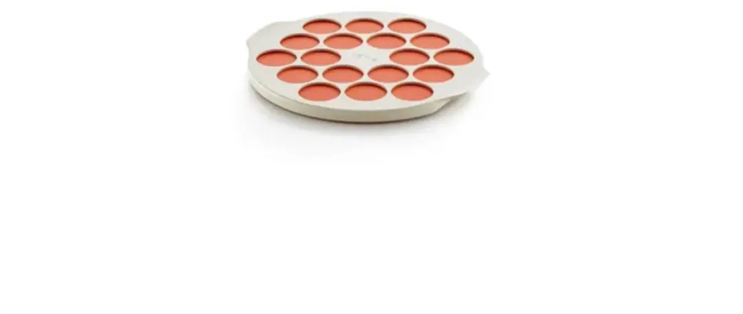 Lékué Uitsteekvorm voor 18 Snacks - Rood
