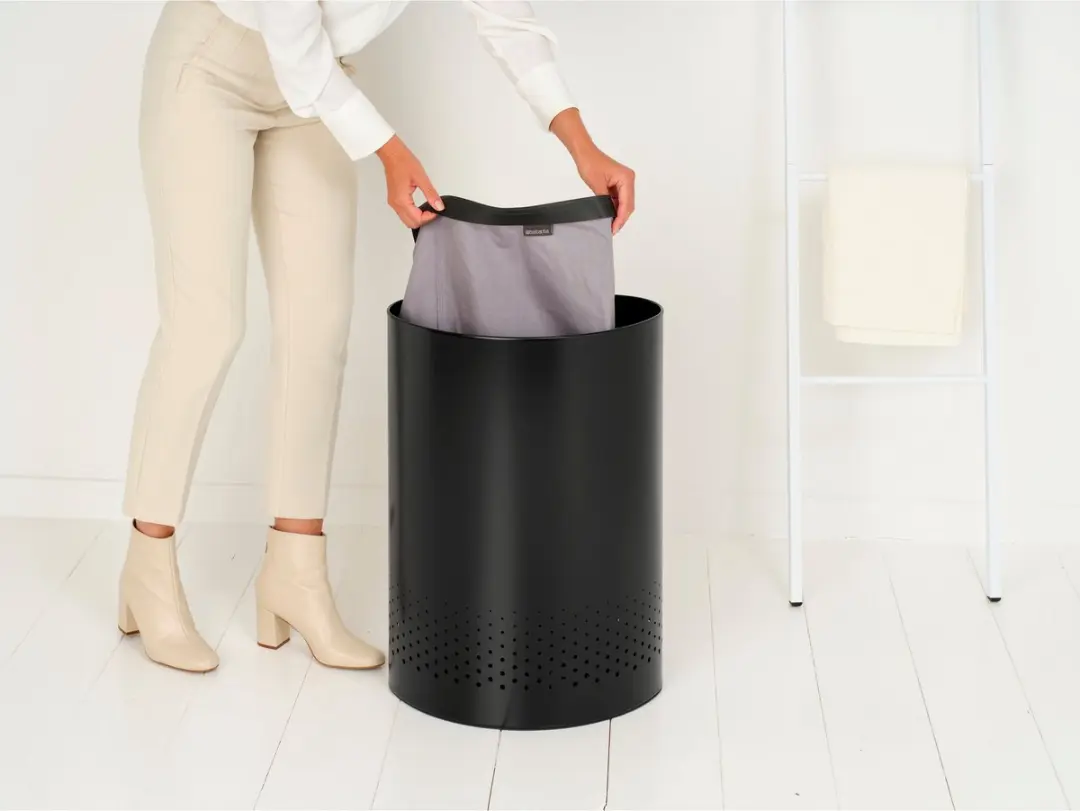 Brabantia Wasmand 242366 - 55L - 2 Vakken - Matt Black/Dark Grey