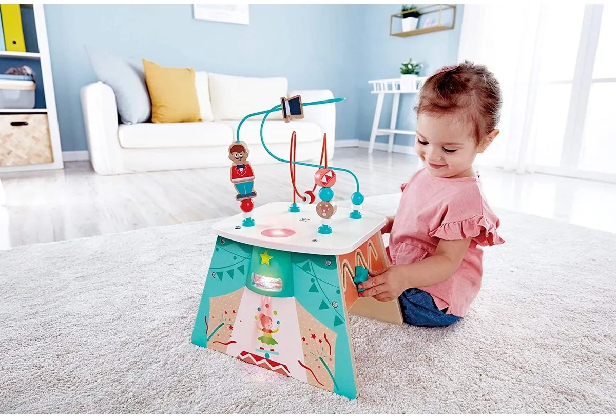 Hape Zirkus Activiteitswürfel - 3x AAA - Veelkleurig