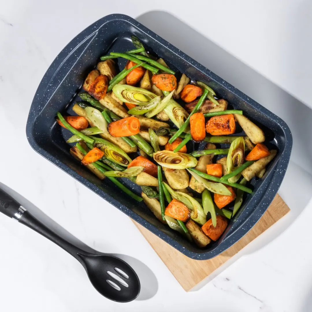 Russell Hobbs Nightfall Stone Braadpan 38cm - Blauw - afbeelding 2 van 6