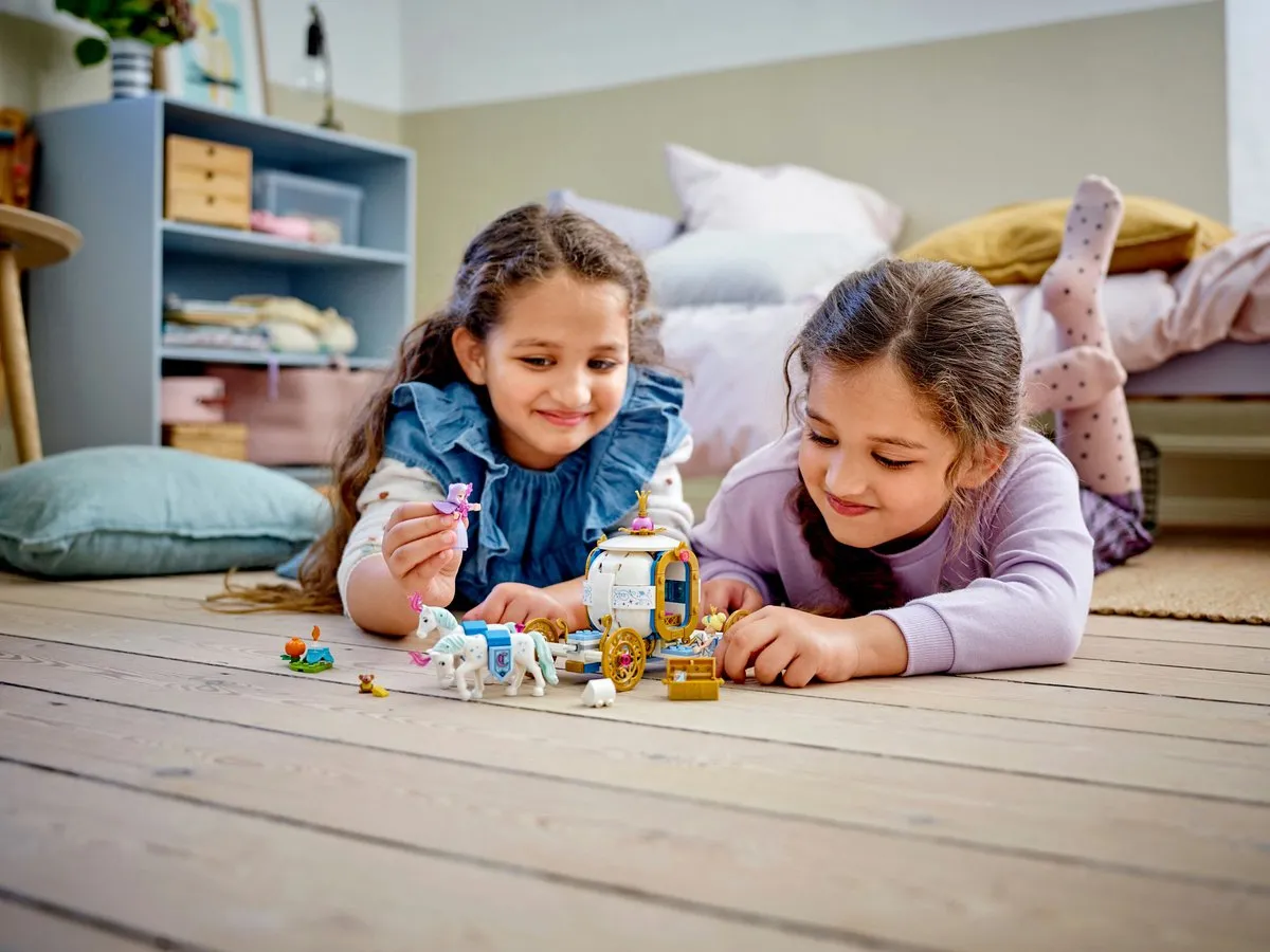 LEGO Disney Princess Assepoester Koets 43192 - 237 Stukken - afbeelding 2 van 6