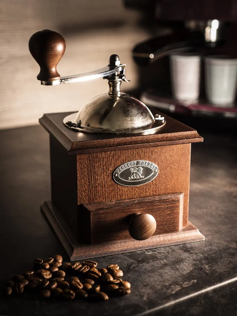 Peugeot Nostalgie Koffiemolen 15cm - Beukenhout