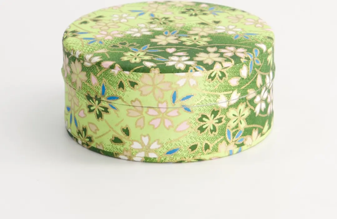 Tokyo Design Studio Matcha met Sakura Theebus - Groen