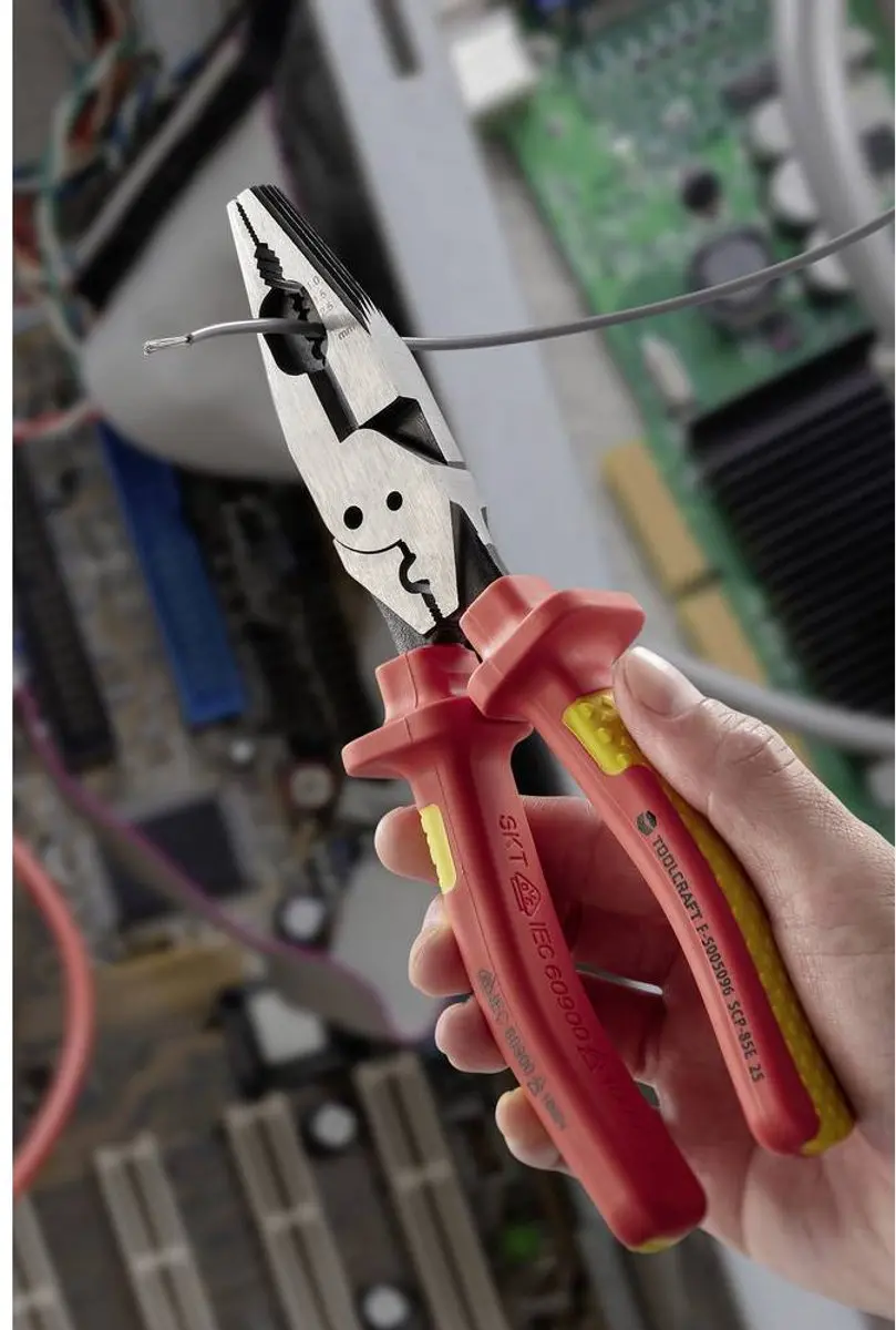 TOOLCRAFT TO-10187133 VDE Elektro-installatietang 7-in-1 - 1.5-5.26 mm²
