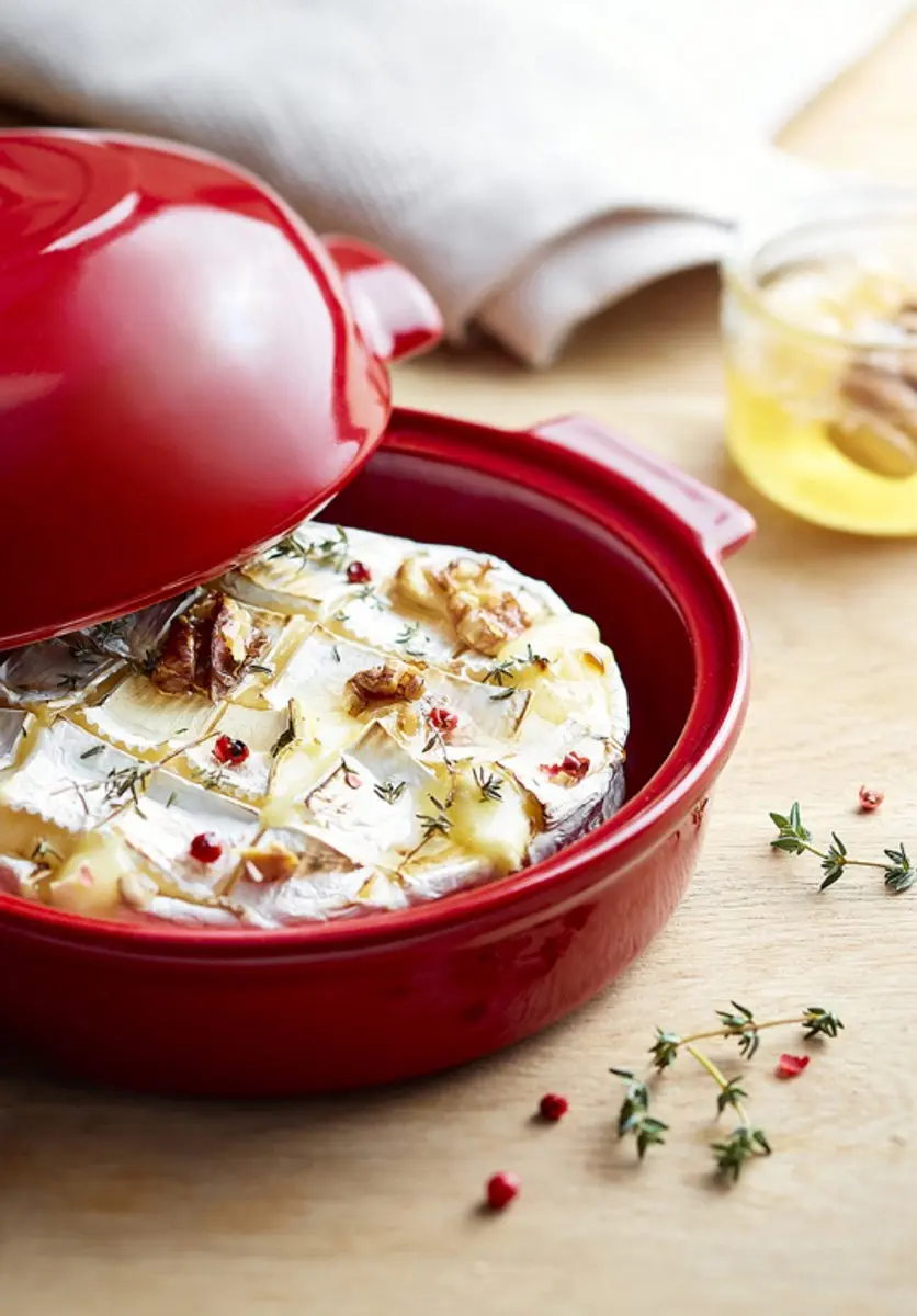 Emile Henry Cheese Baker Grand Cru - Rood