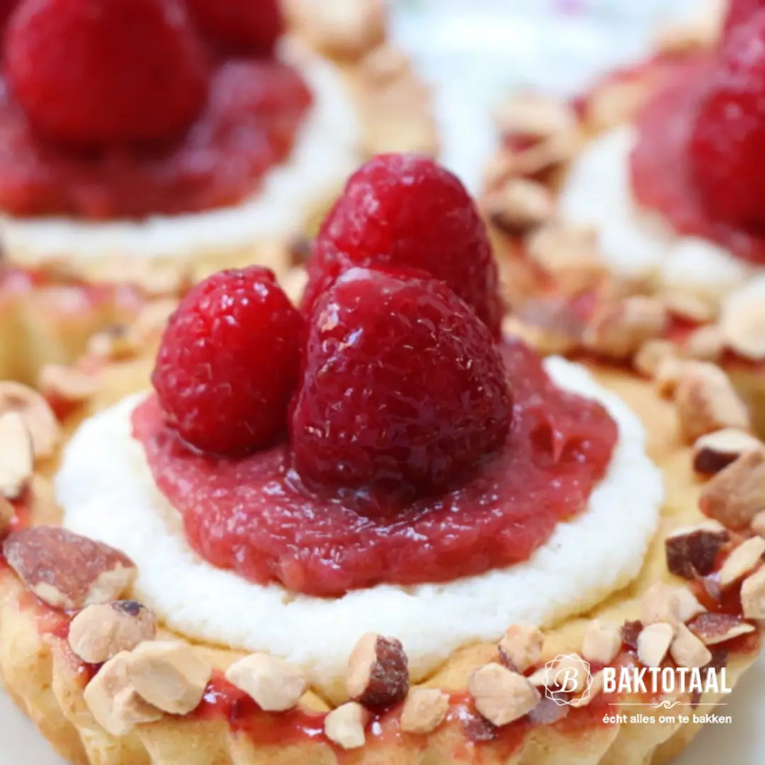 KitchenCraft Mini Bakvormpjes 10cm - Roestvrij Staal - 6 Stuks