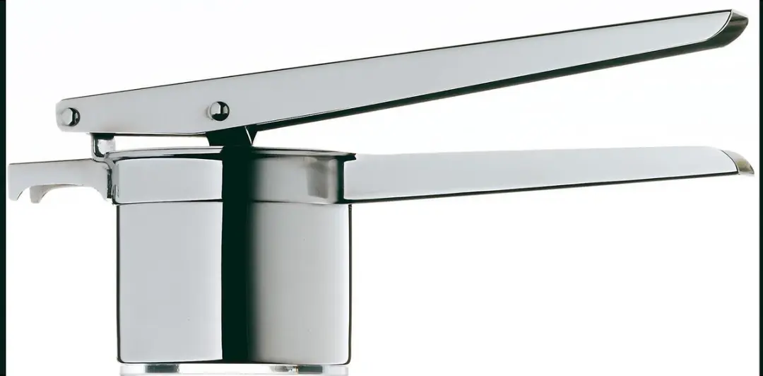 WMF Gourmet Aardappelpers Cromargan RVS