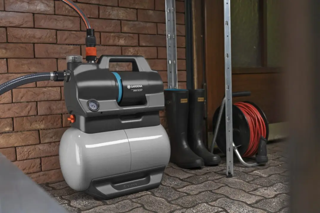 Gardena Hydrofoorpomp 3900 Silent 650W - 1 Inch