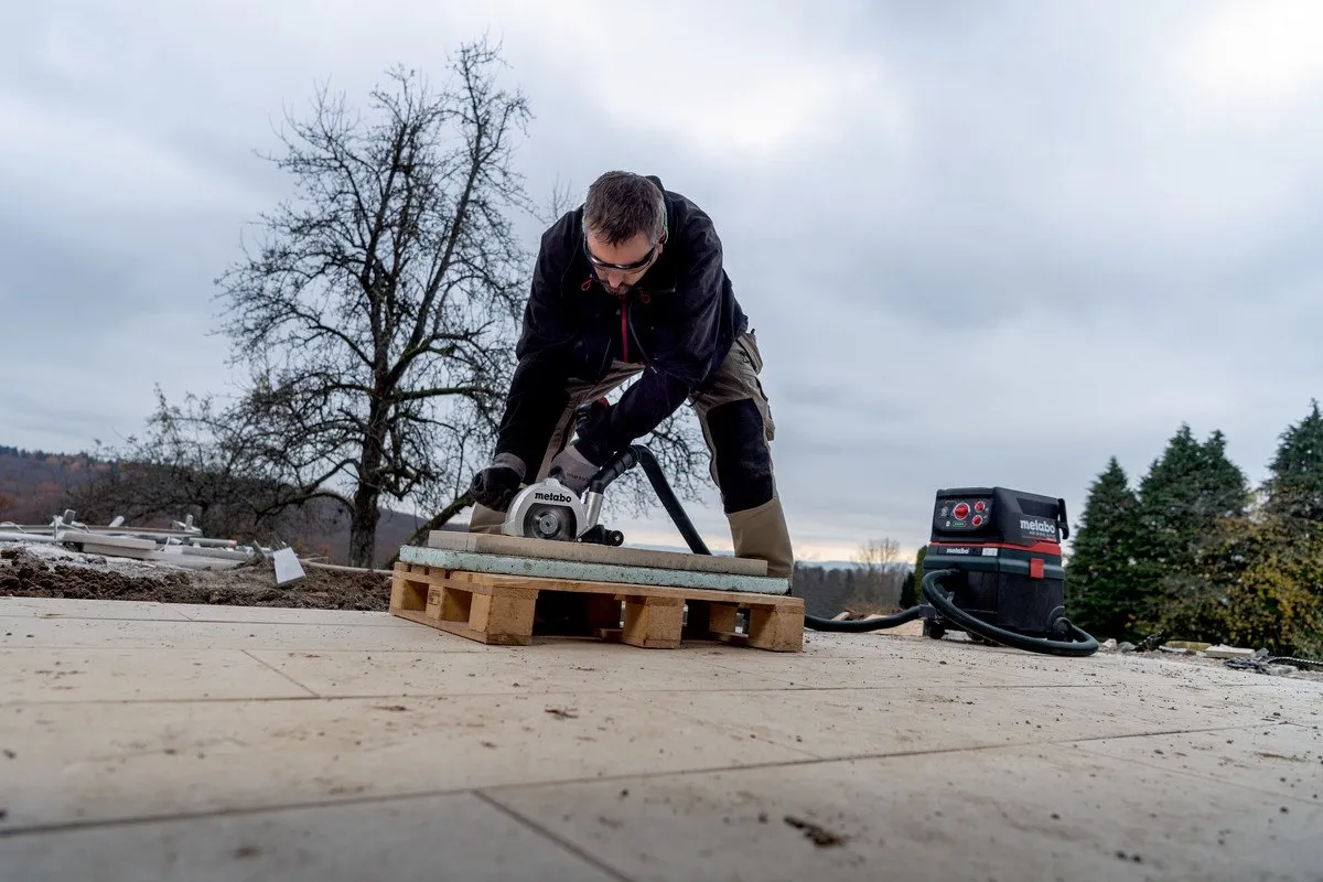 Metabo WVB 18 LTX BL 15-125 Haakse Slijper - 125mm - Metaal - borstelloos