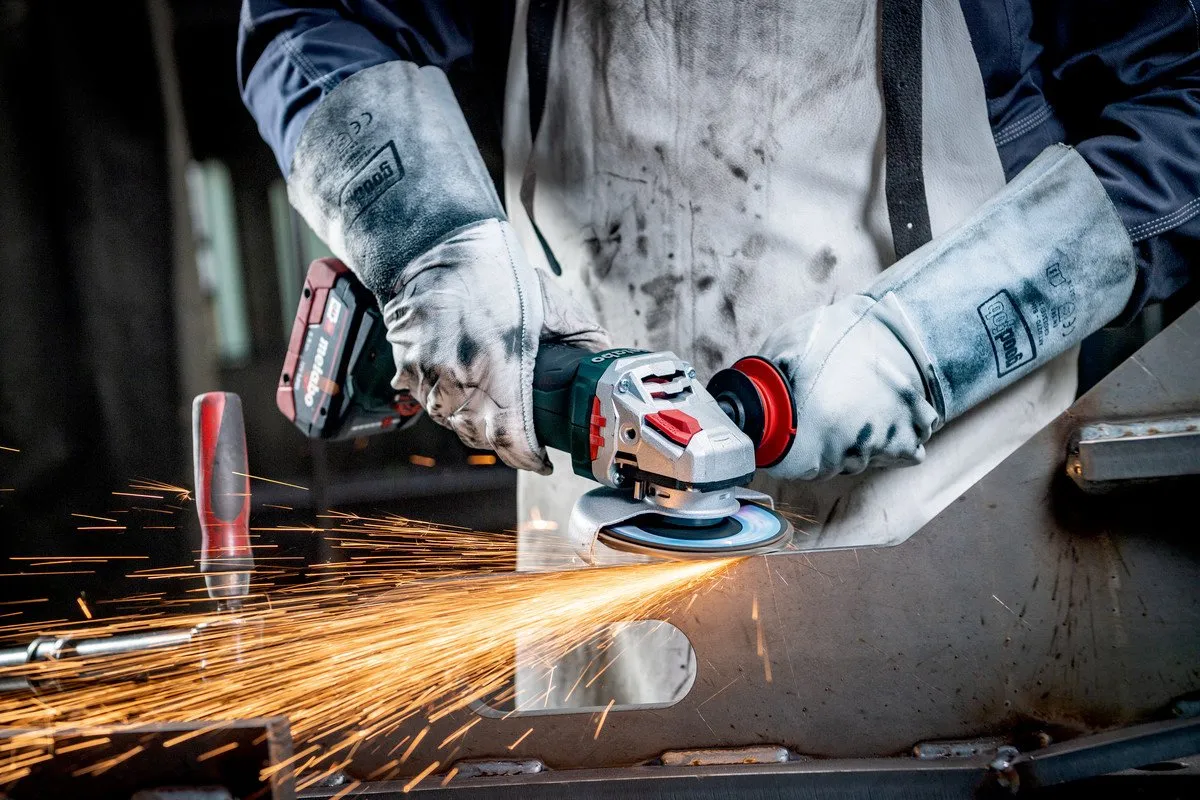 Metabo WVB 18 LTX BL 15-125 Haakse Slijper - 125mm - Metaal - borstelloos