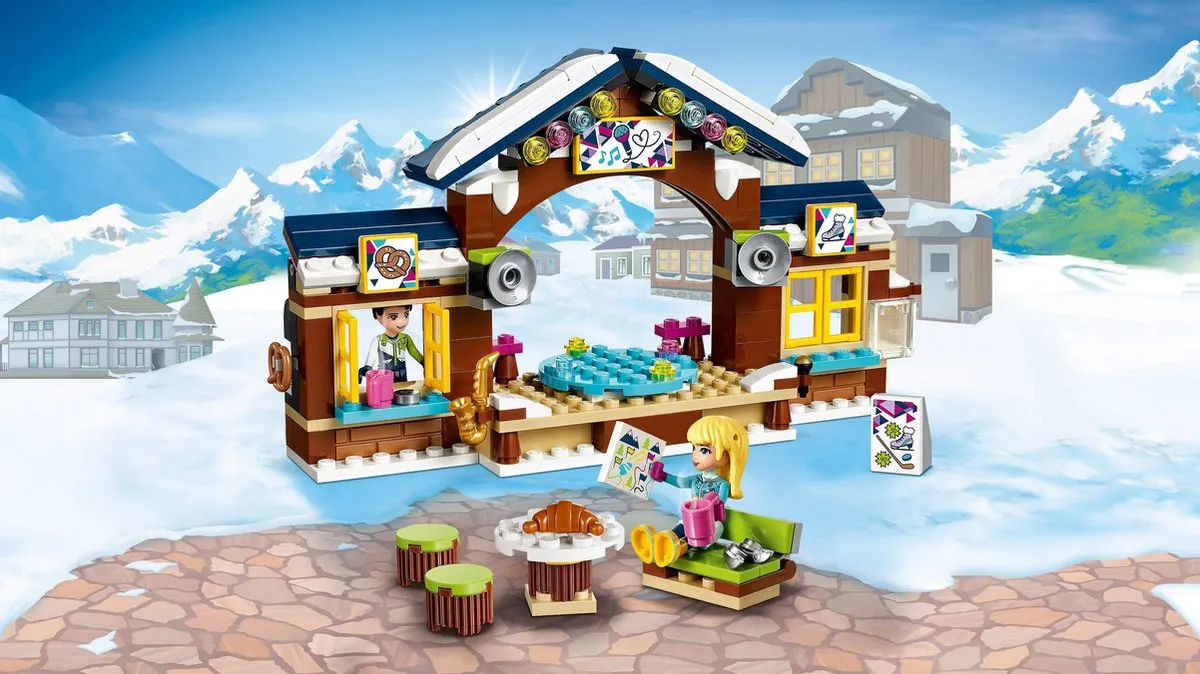 LEGO Friends Wintersport IJsbaan 41322 - 307 Stukken - 2 Minifiguren