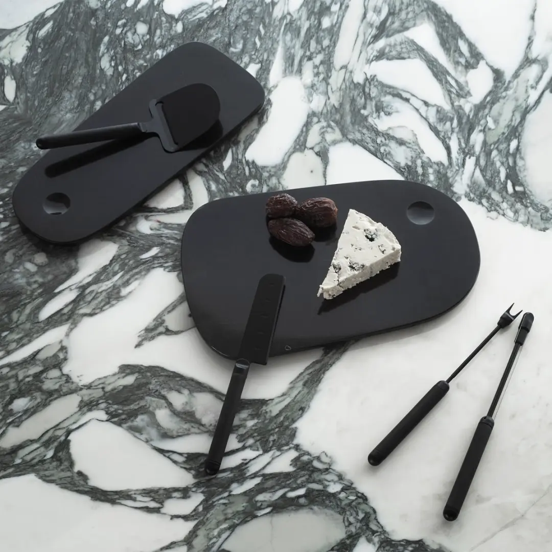 Normann Copenhagen Pebble Black Kaasmes