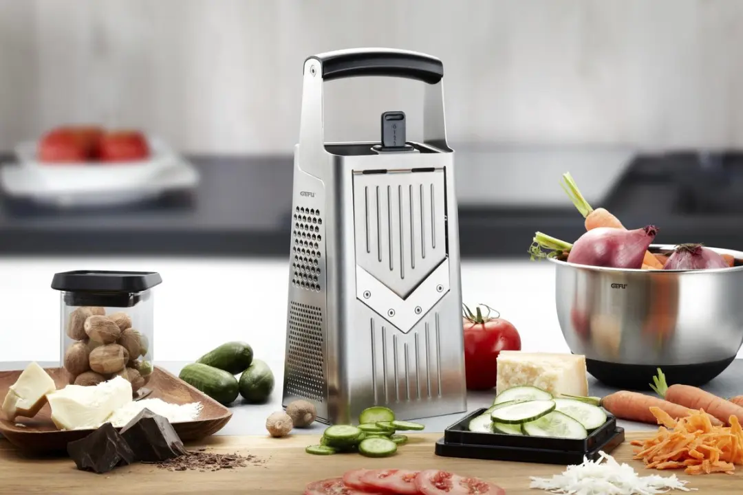 GEFU V-CUT 7-in-1 Blokrasp met Mandoline - Zilver/Zwart