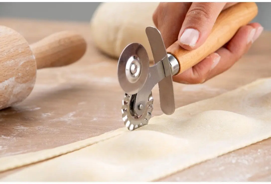 Fackelmann Pasta Rolmes 16cm - Bruin Hout