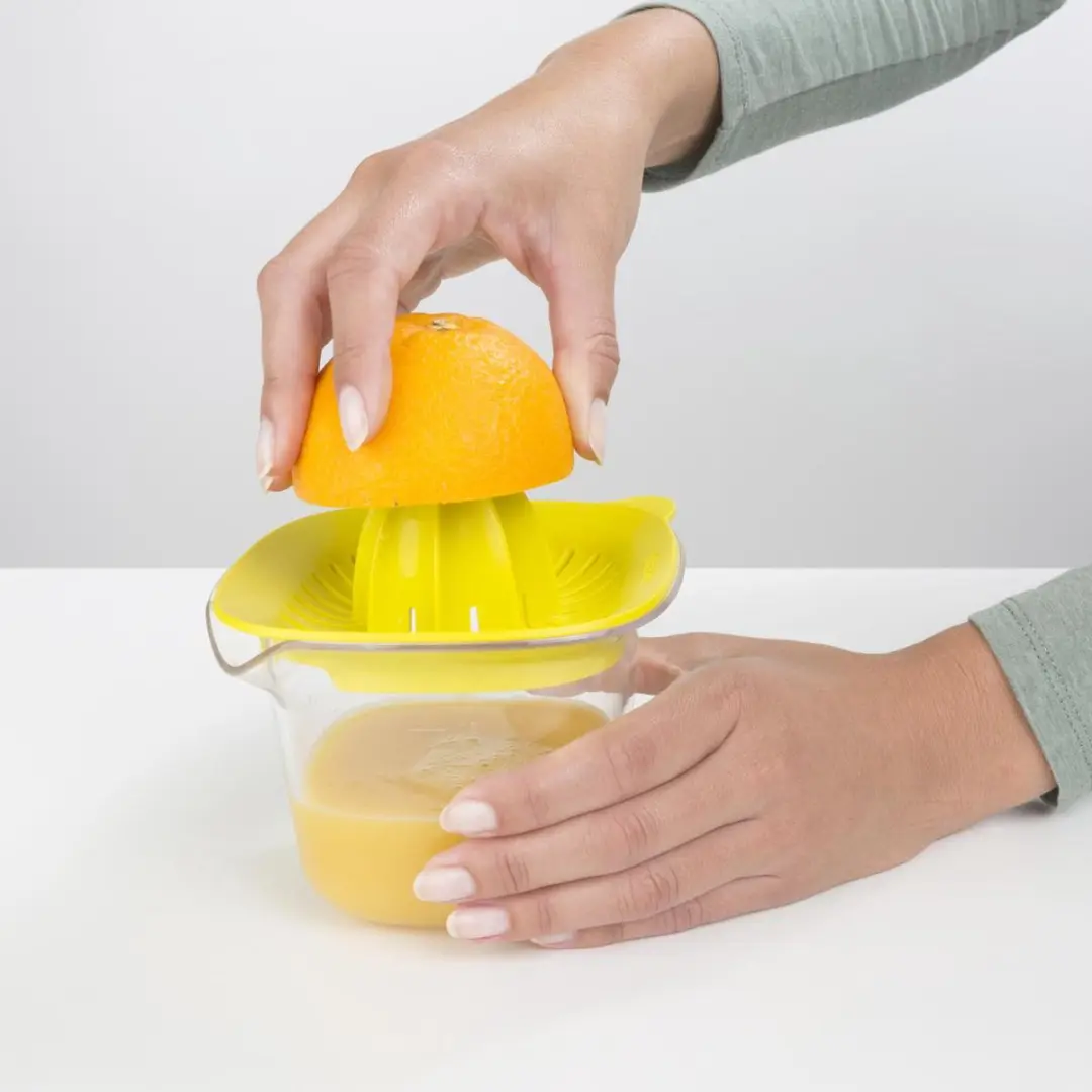Brabantia Tasty+ Citruspers 122040 - Maatbeker 0,5L - Vanilla Yellow