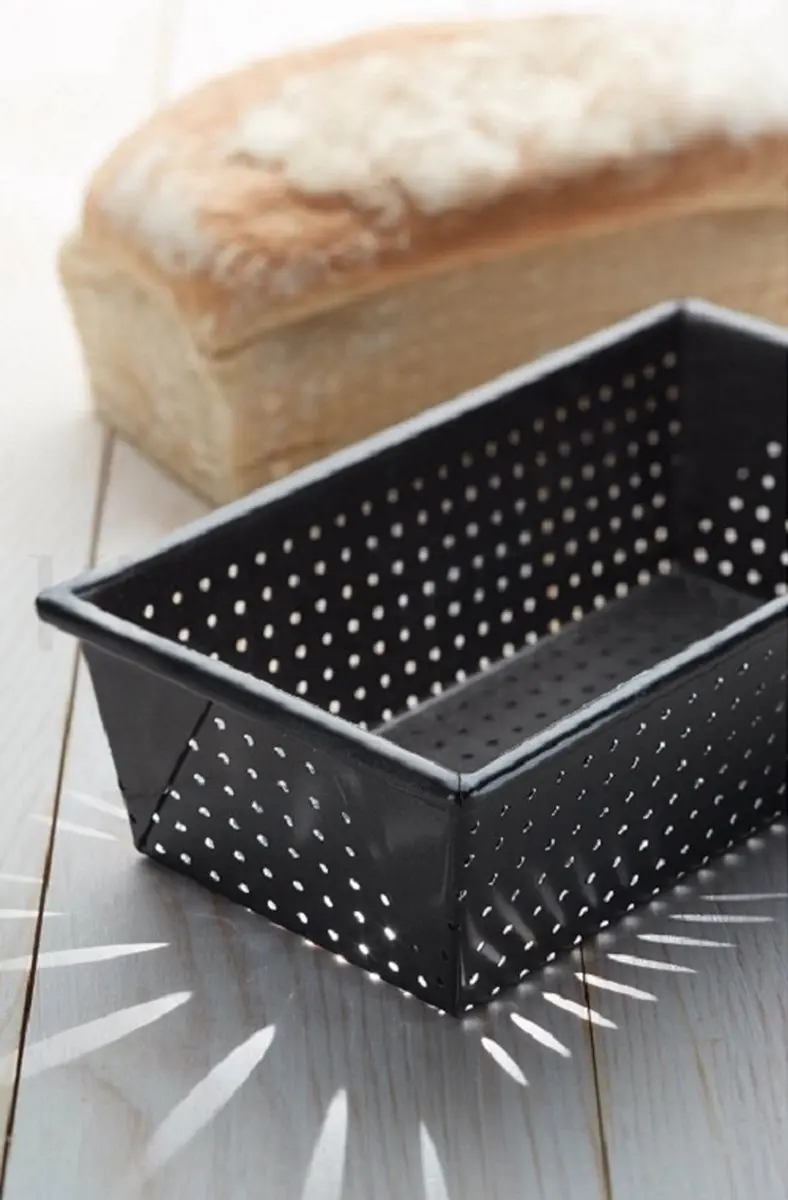 Masterclass Broodvorm Geperforeerd 21cm - Zwart