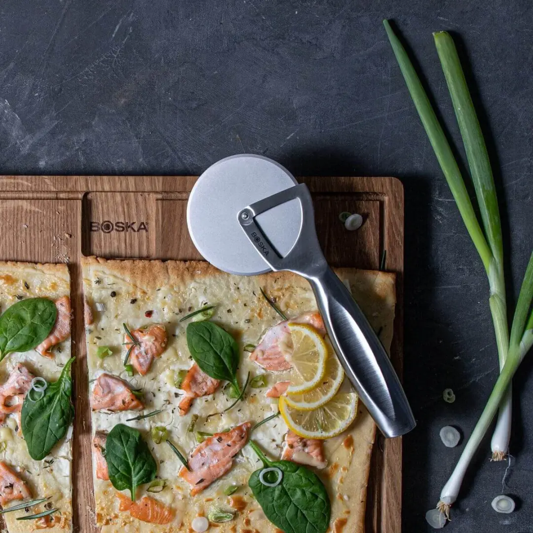 Boska Monaco+ Pizzaroller RVS - Zwart - afbeelding 6 van 6