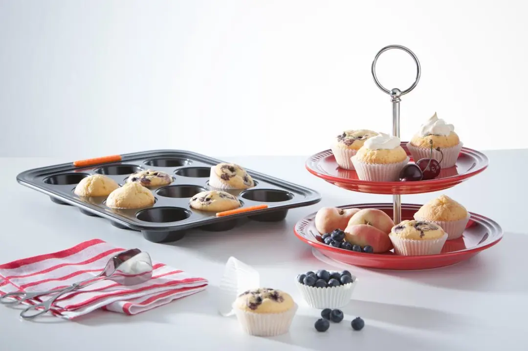 Le Creuset Pâtiliss Bakvorm 12 Muffins - Zwart