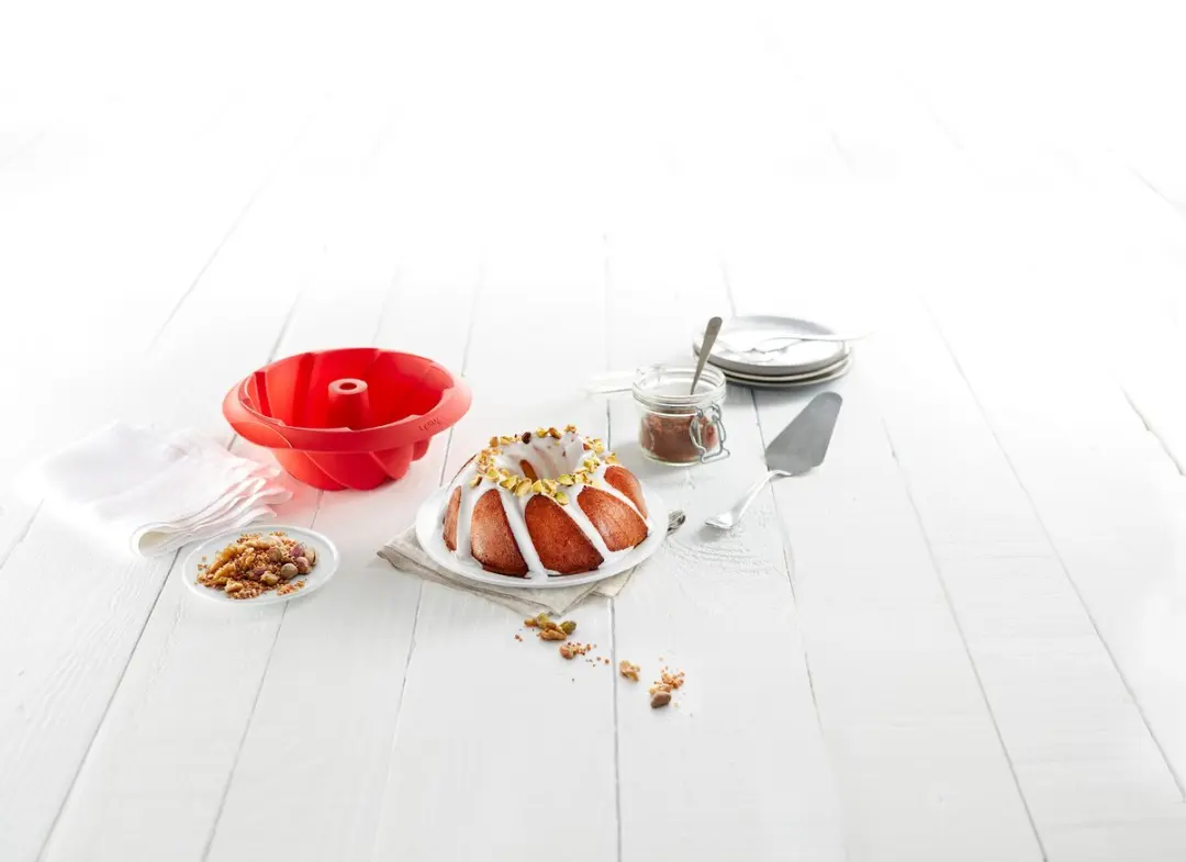 Lékué Bakvorm Savarin Spiraal Siliconen - Ø20cm - Rood