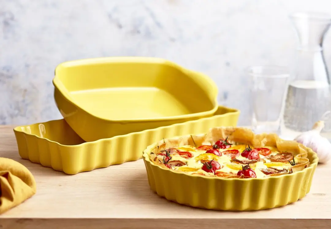 Emile Henry Ovenschaal Provence 1.65L - Geel