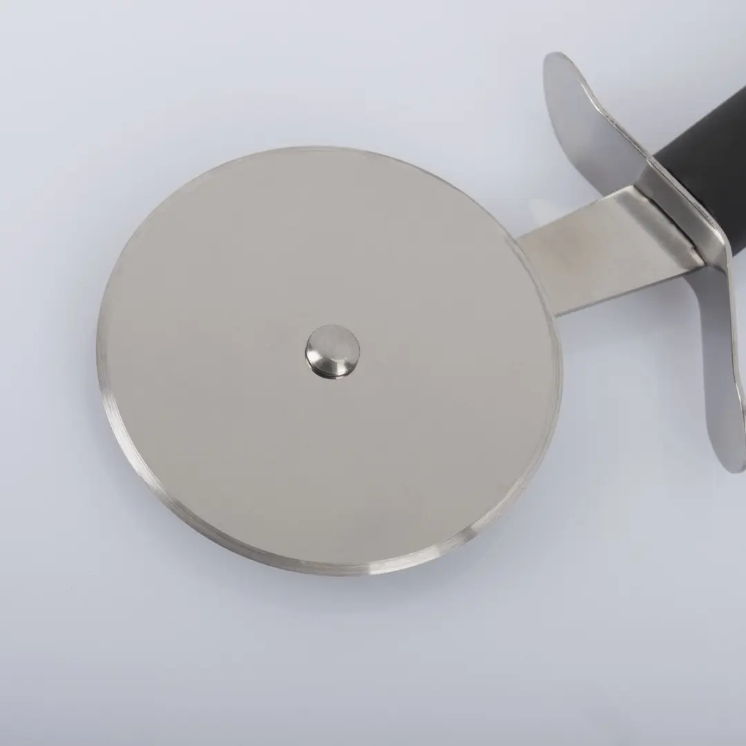 Westmark Pizza-/Deegsnijder Gentle ø6,9cm - Zwart