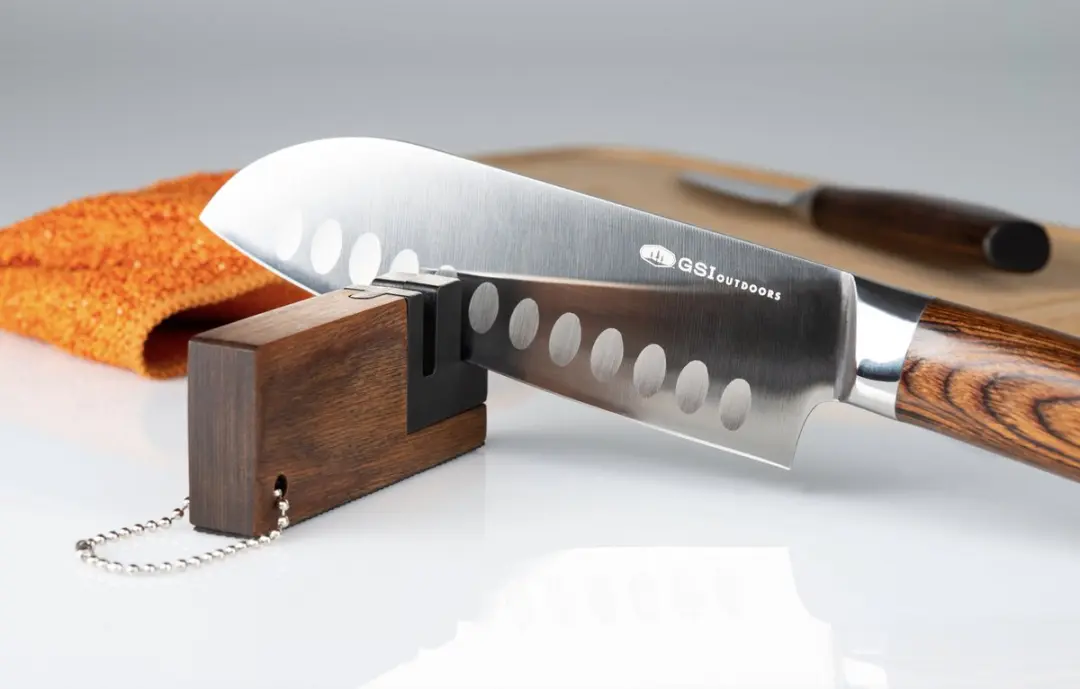 GSI Outdoors Rakau Messenset 3-delig - Houten snijplank & slijper - 6 Stuks