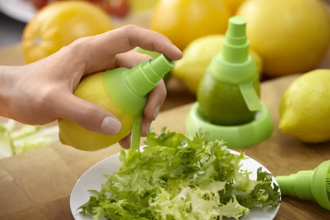 Lékué Citrus Spray 885785 - 2 Stuks - Groen