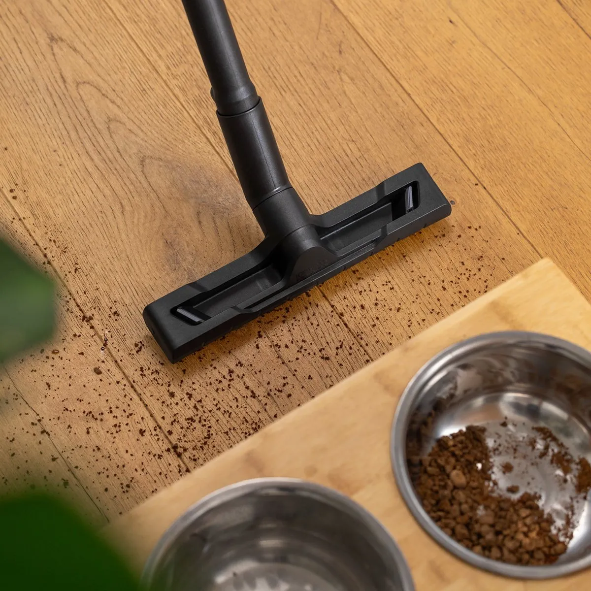 Kärcher SE 4 Tapijtreiniger - 1000W - 4/4L - Wit - afbeelding 6 van 6