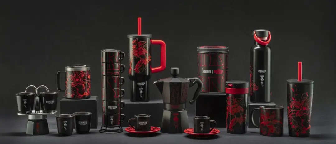 Bialetti Stranger Things Moka Express 6 Koppen - Zwart