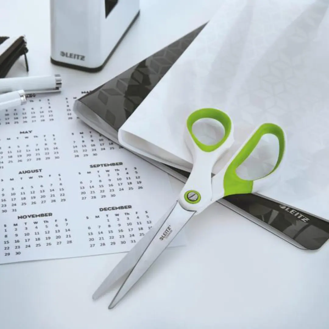 Leitz WOW Titanium Roestvrijstalen Schaar Groen