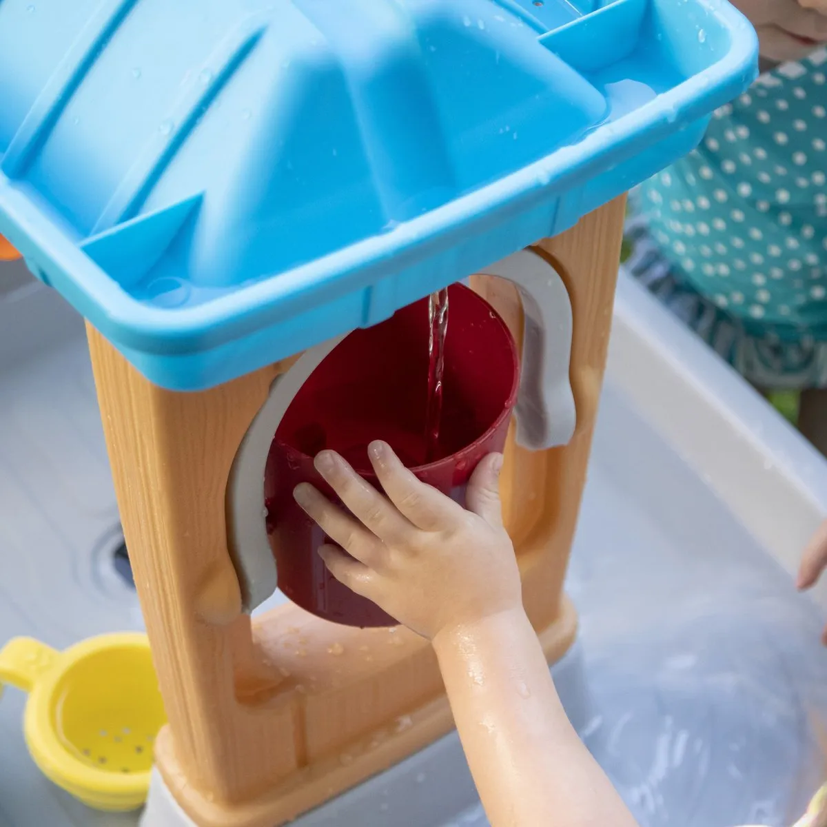 Step2 Rain Showers Splash Watertafel - 10L - Grijs/Bruin/Blauw - afbeelding 6 van 6