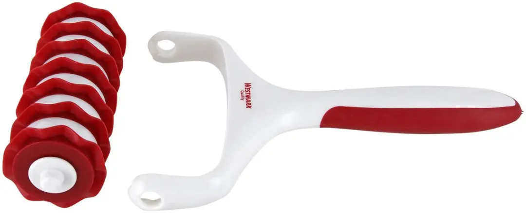 Westmark Deegsnijder 7 Wieltjes - 19,5 cm - Wit/Rood