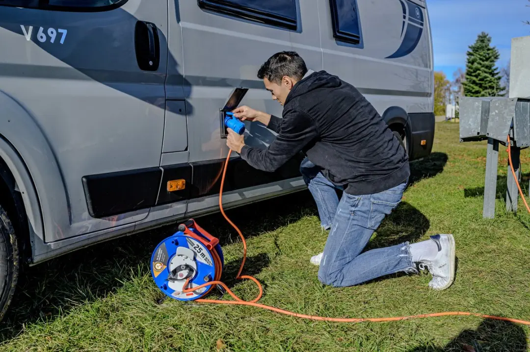 Brennenstuhl Camping Kabelhaspel 25m Oranje - 3500W