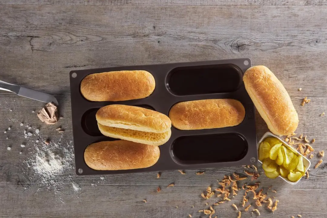Lurch Flexiform Hotdogbroodjesbakvorm 30x17.5cm - Bruin
