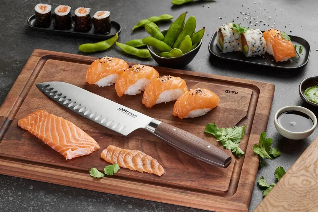 GEFU ENNO Santokumes 18cm - Walnotenhouten Handgreep