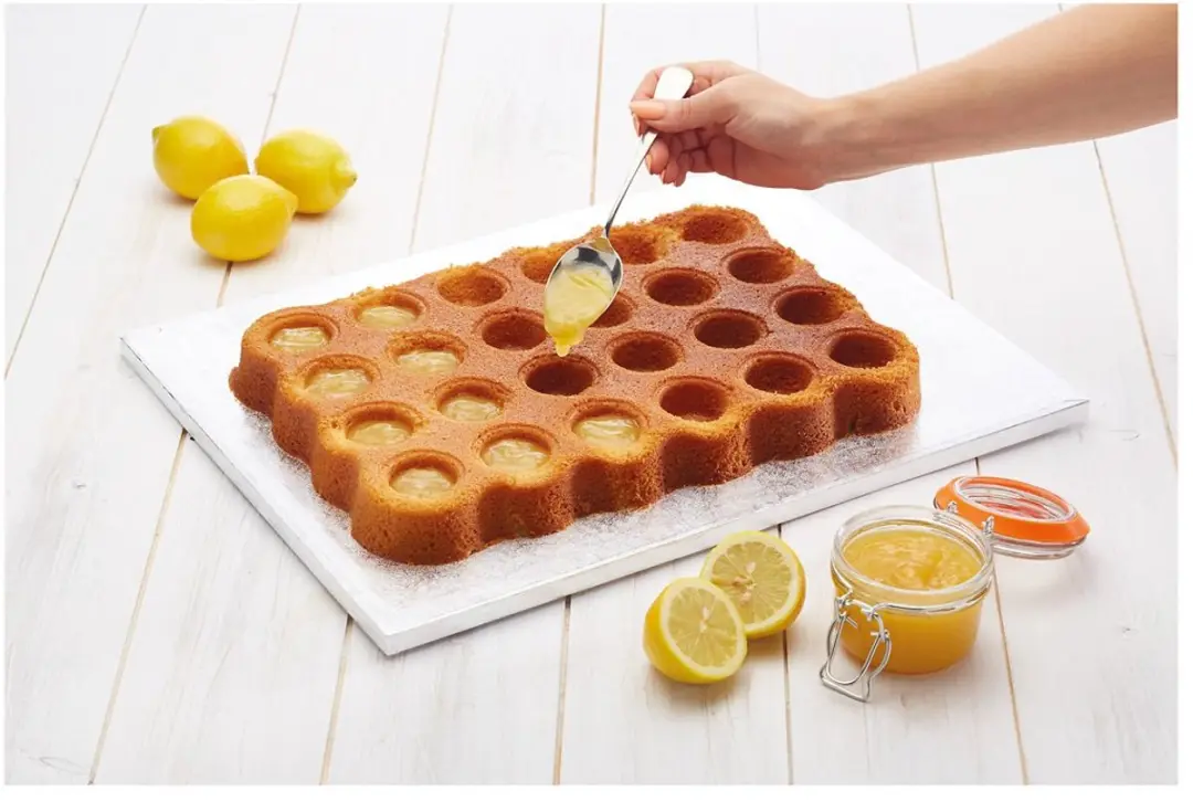 KitchenCraft Surprise Ingredient Tray Bake Set 40x29cm - 2 Stuks