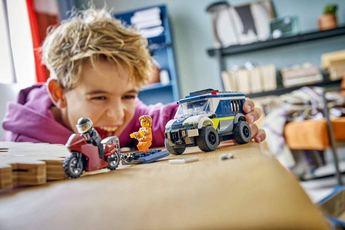 LEGO City - Politie Gevangenentransport Bouwpakket met Rollenspellen Speelgoed voor Kinderen - 60479