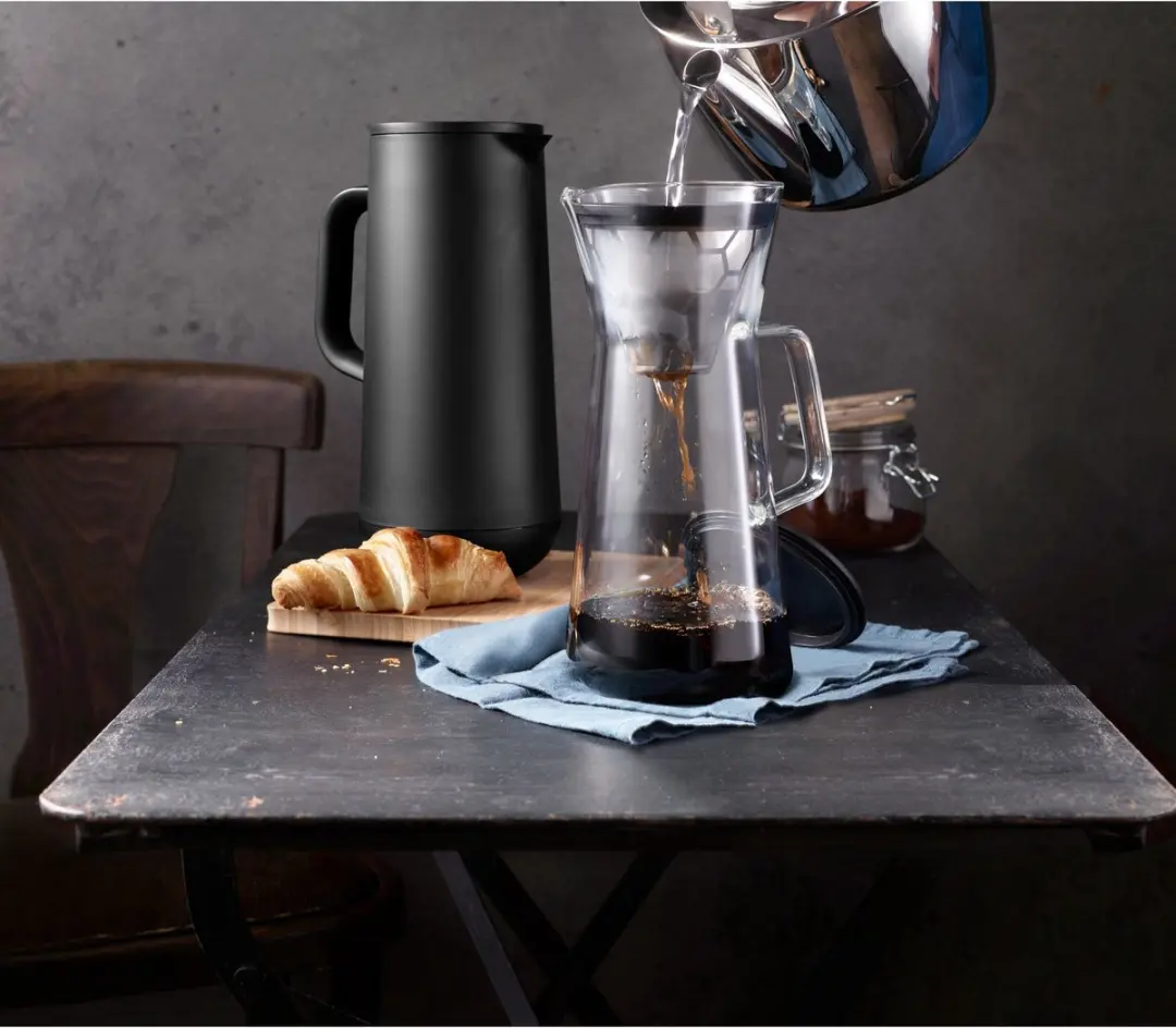WMF Impulse Isoleerkan 1L - Zwart - afbeelding 2 van 6