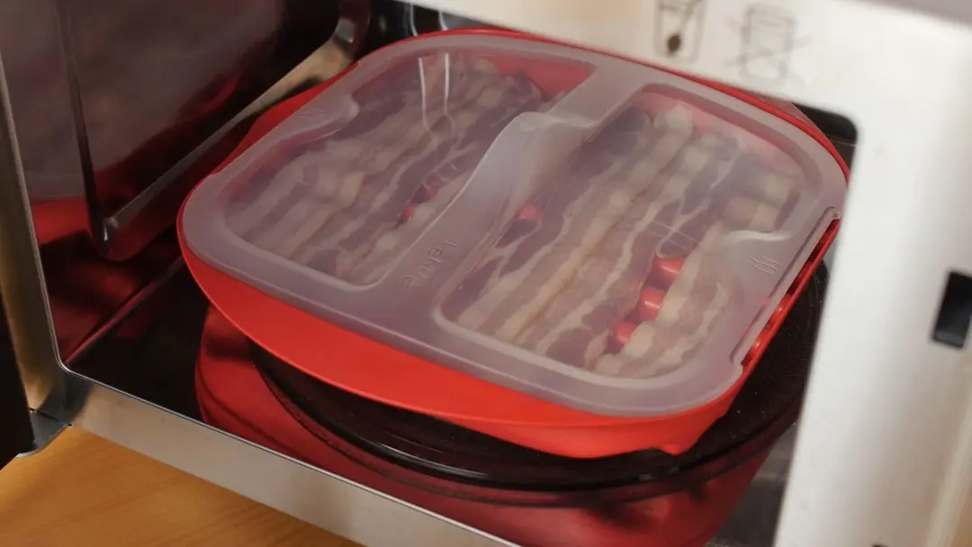 Lékué Magnetron Bacon Maker 881725 - Rood