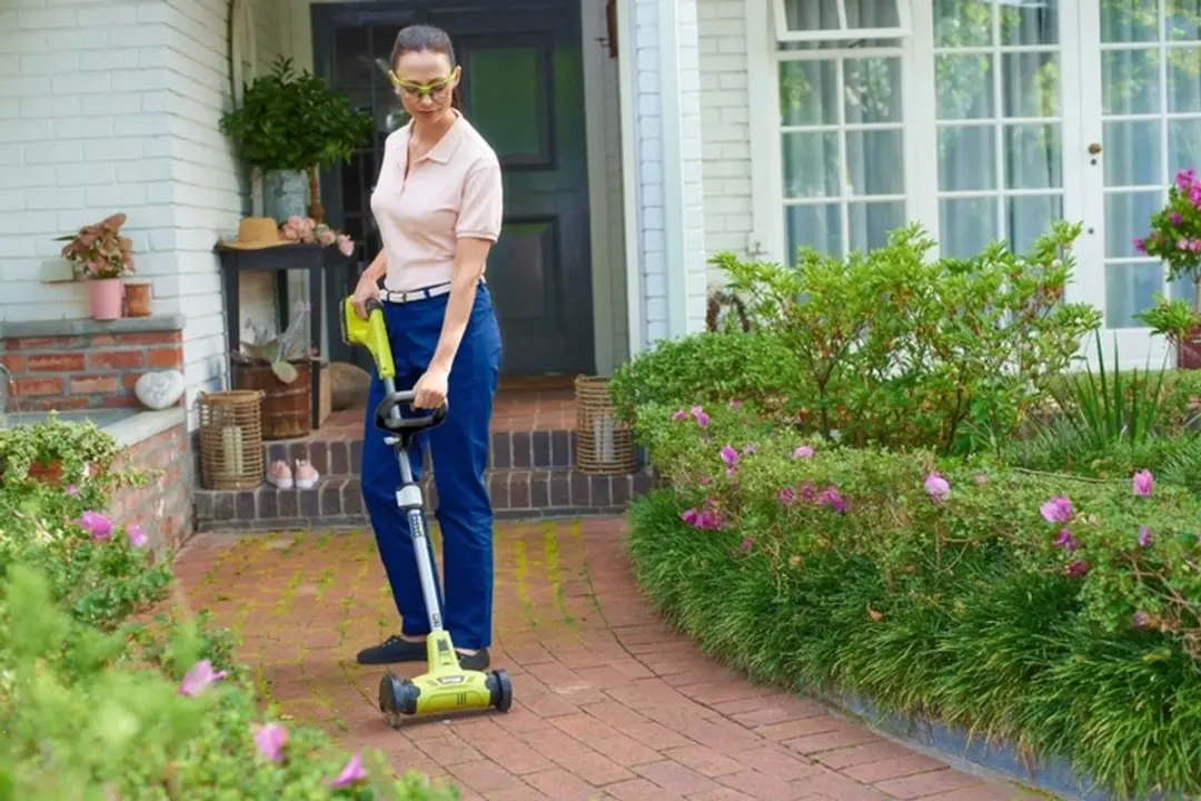 Ryobi One+ RY18PCA-120 Accu Onkruidborstel - 2.0Ah