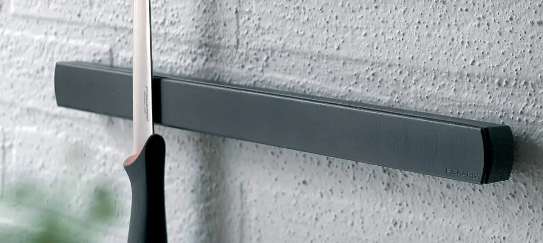 Fiskars Messenmagneet 1001483 - 32cm - Zwart