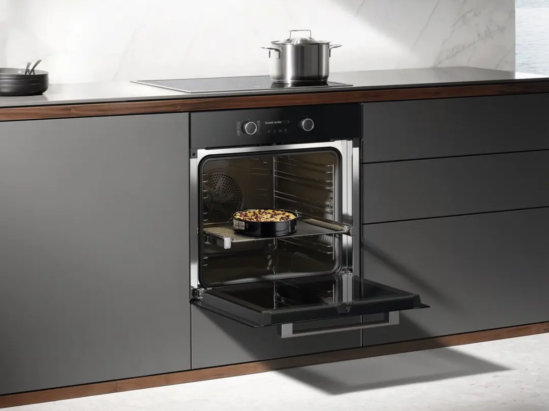 Miele H 2465 BP Inbouwoven 76L - Obsidiaanzwart