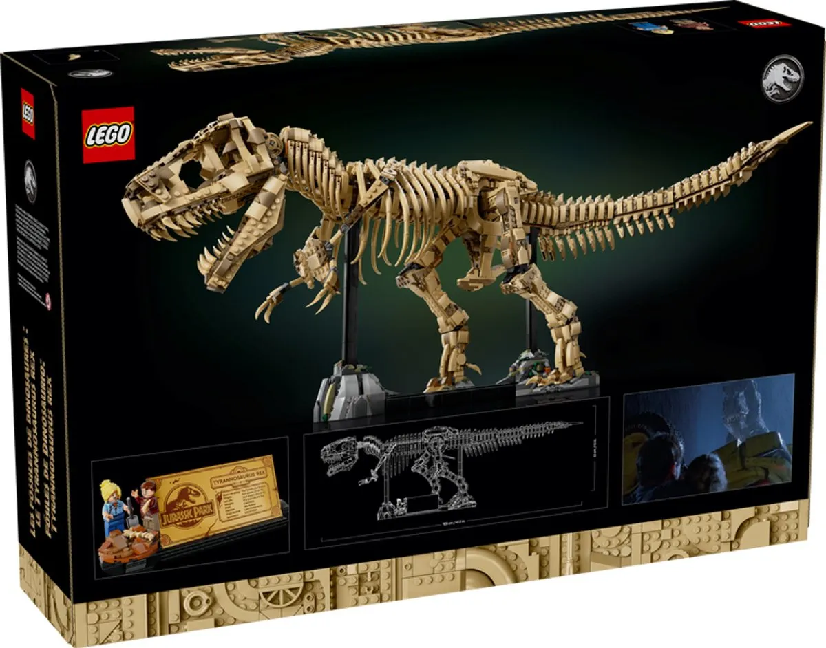 LEGO Dinosaur Fossils Tyrannosaurus rex 3145 Stukken - 2 Minifiguren