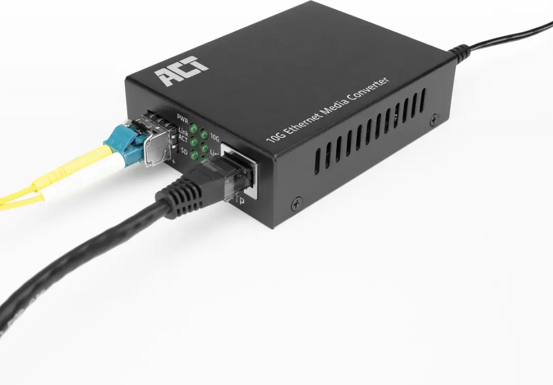 ACT AC4455 10G Ethernet Media Converter - Zwart