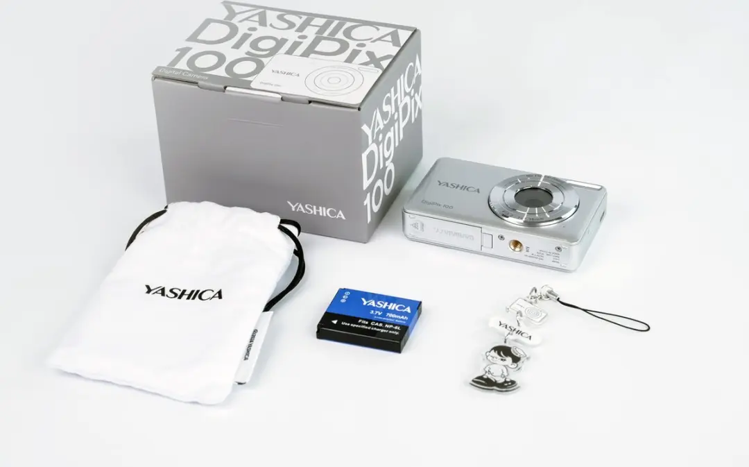 Yashica DigiPix 100 Compactcamera 44MP - Zilver