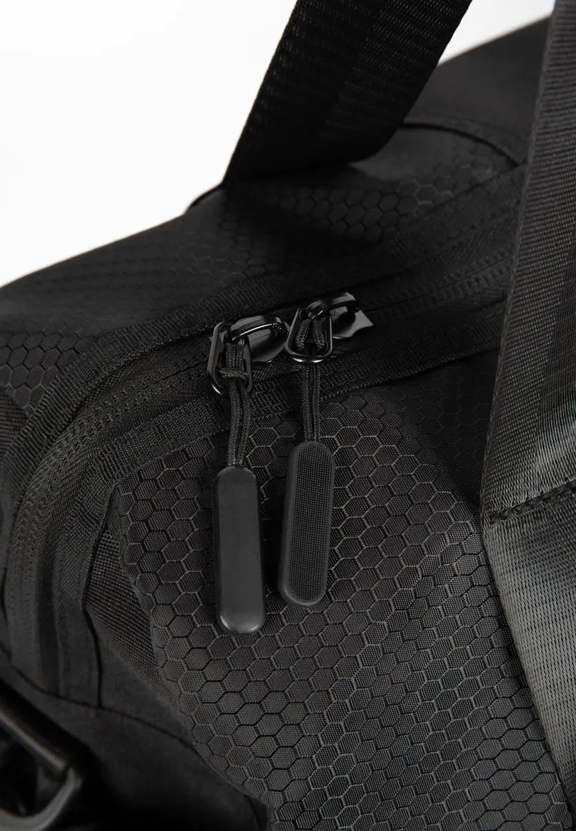 Gorilla Wear Gwear Everyday Gym Bag - Sporttas M 29L - Zwart
